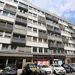 Appartement Ponthieu - Hala Paris