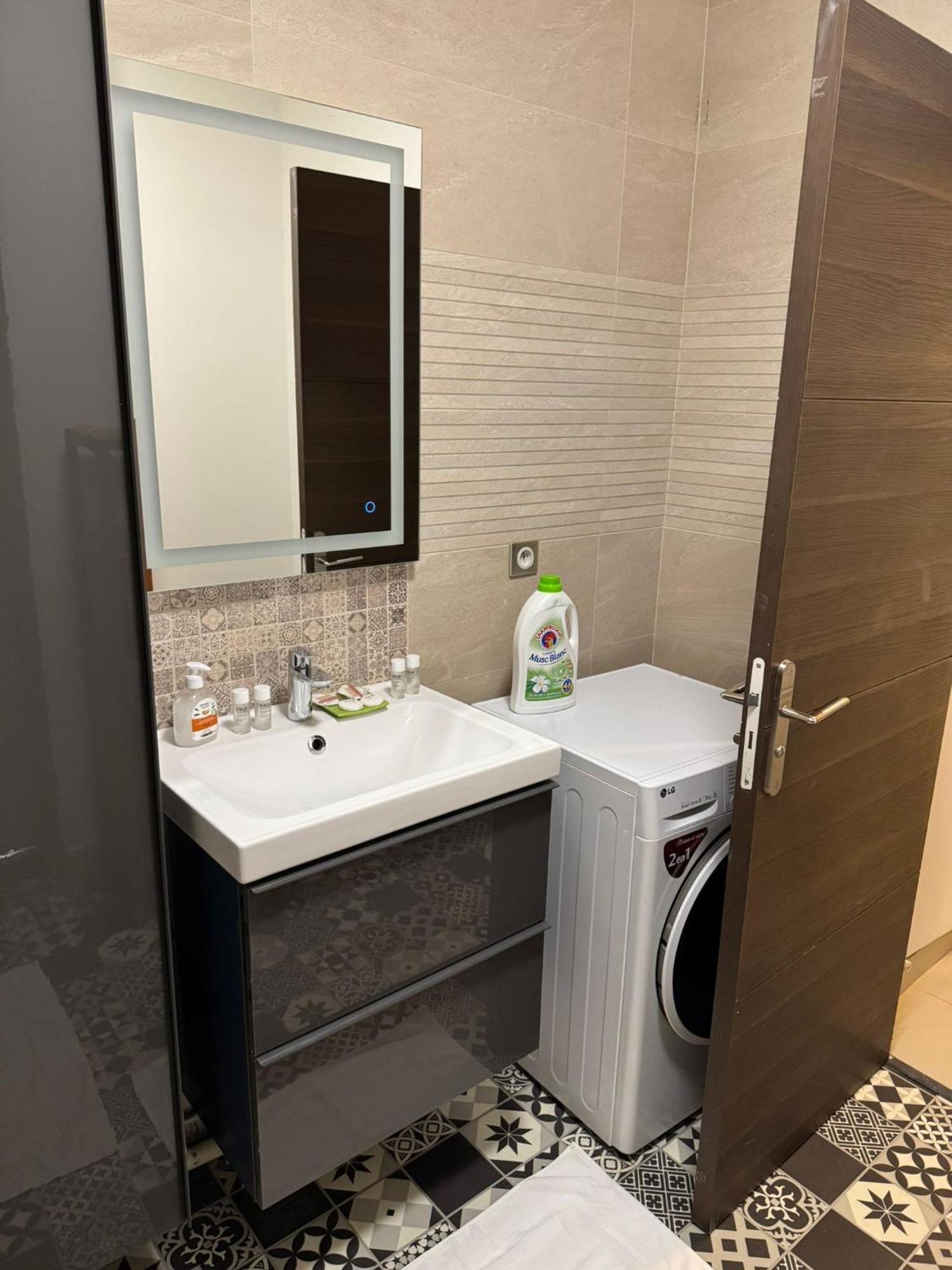 Ponthieu - Hala Appartamento